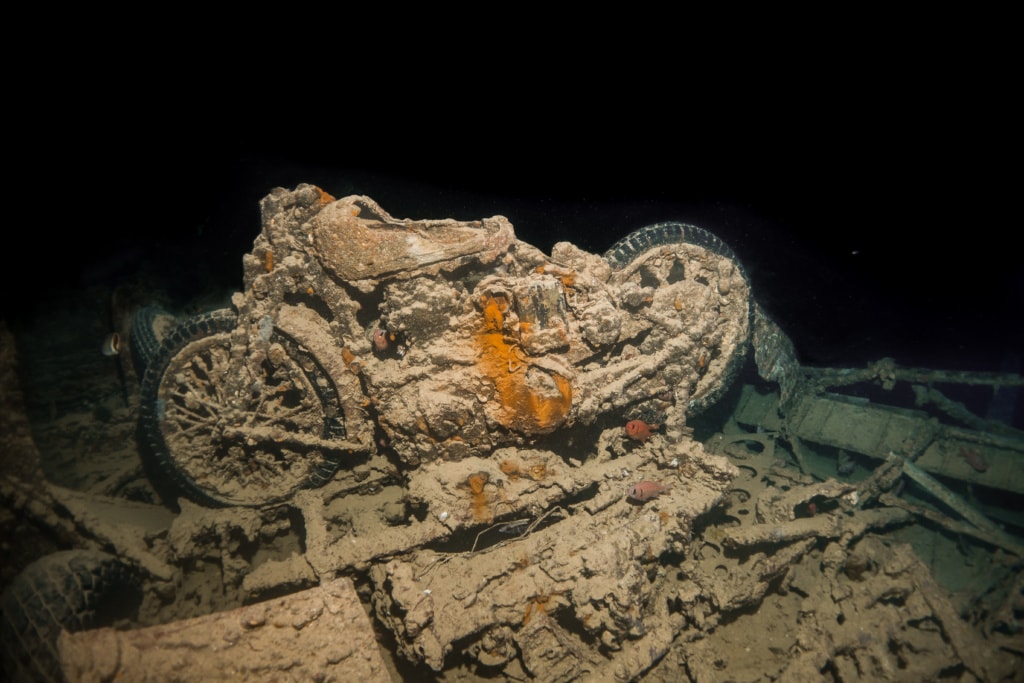 Ägypten wartet mit einem ganz besonderen Schiffswrack auf: Hier lassen sich ganze LKWs und Motorräder aus dem Zweiten Weltkrieg ertauchen.