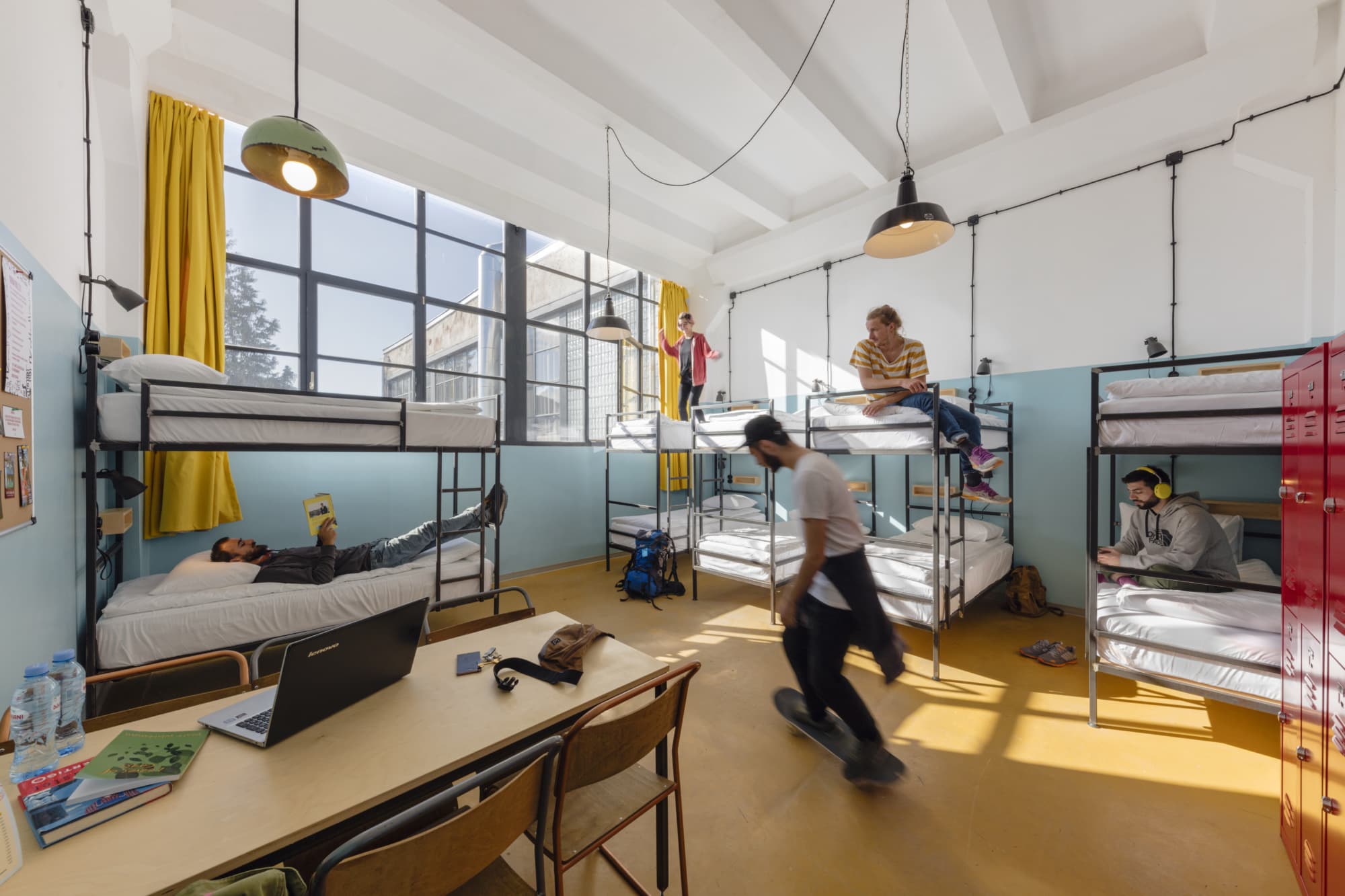 Industrial Chic gepaart mit orientalischen Einflüssen im Fabrica Tbilisi