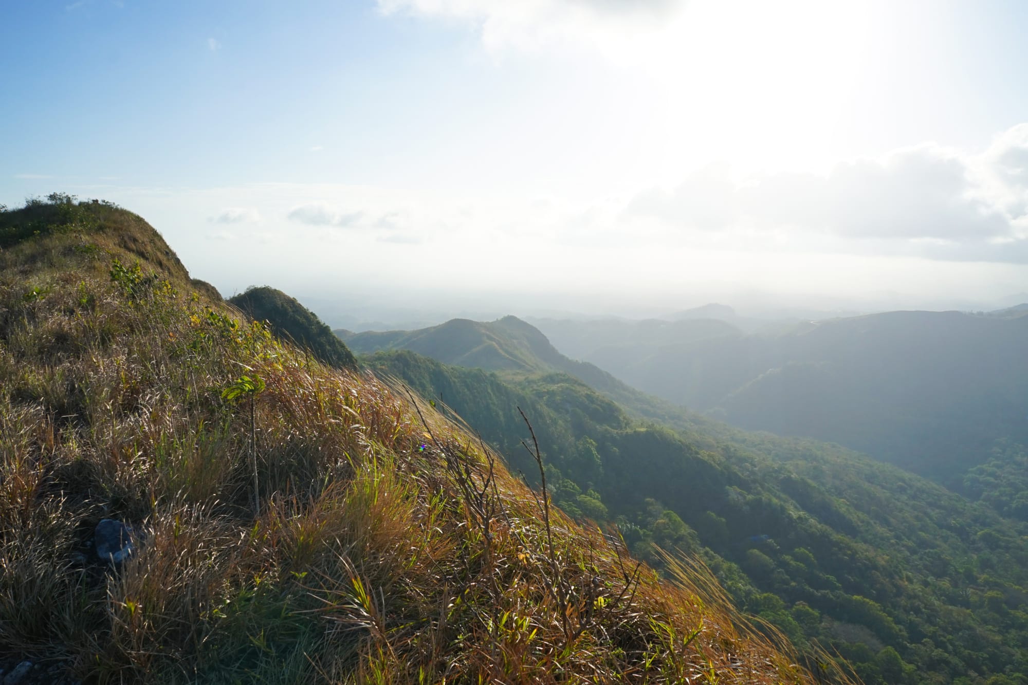Blick über die Berge im Valle de Anton in Panama