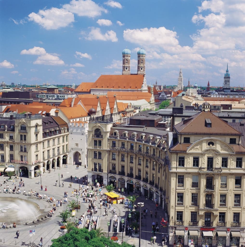 Der Karlsplatz in München ist Dreh- und Angelpunkt.