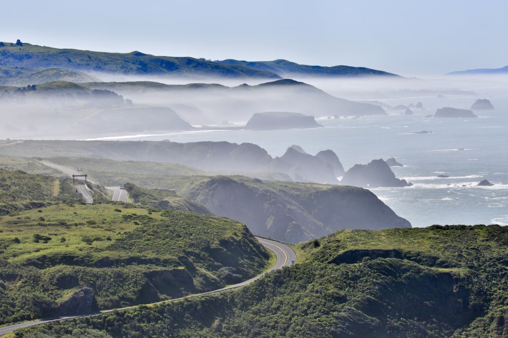 Der Highway 1 in Kalifornien zählt zu einer der legendärsten Roadtrips der Welt, nicht umsonst.