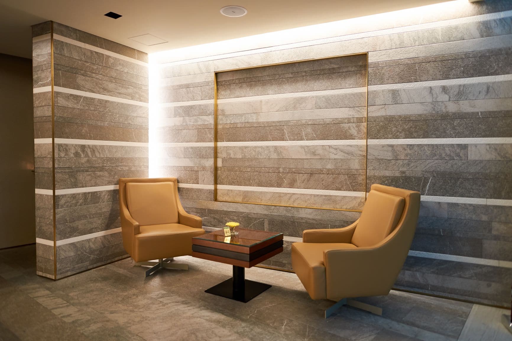 Emirates Business Lounge