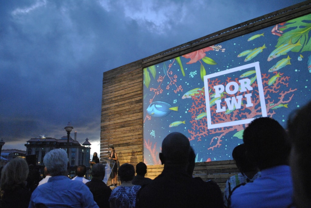 Wer möchte, kann beim Porlwi Festival auf Mauritius umsonst im Freiluftkino tolle Fokus der Insel sehen.