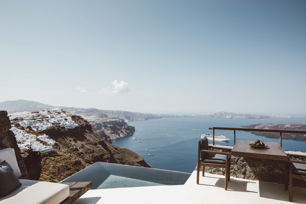 Terrasse der Vora Villa auf Santorin