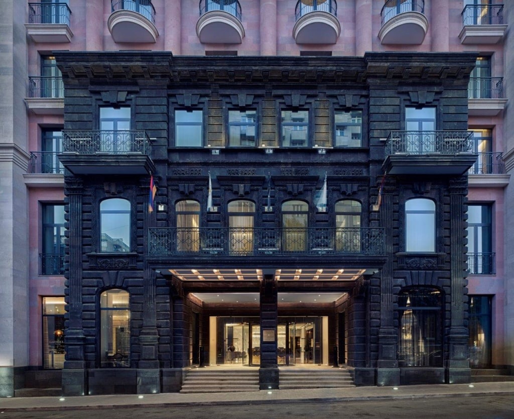 The Alexander Hotel Armenien Gebäude