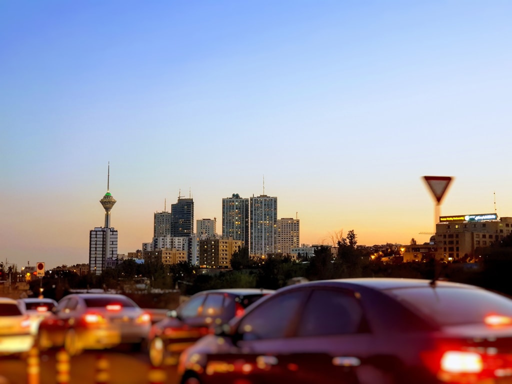 Skyline Teheran bei Nacht