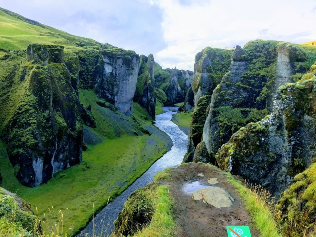 Fjardrarglijufur Canyon Island