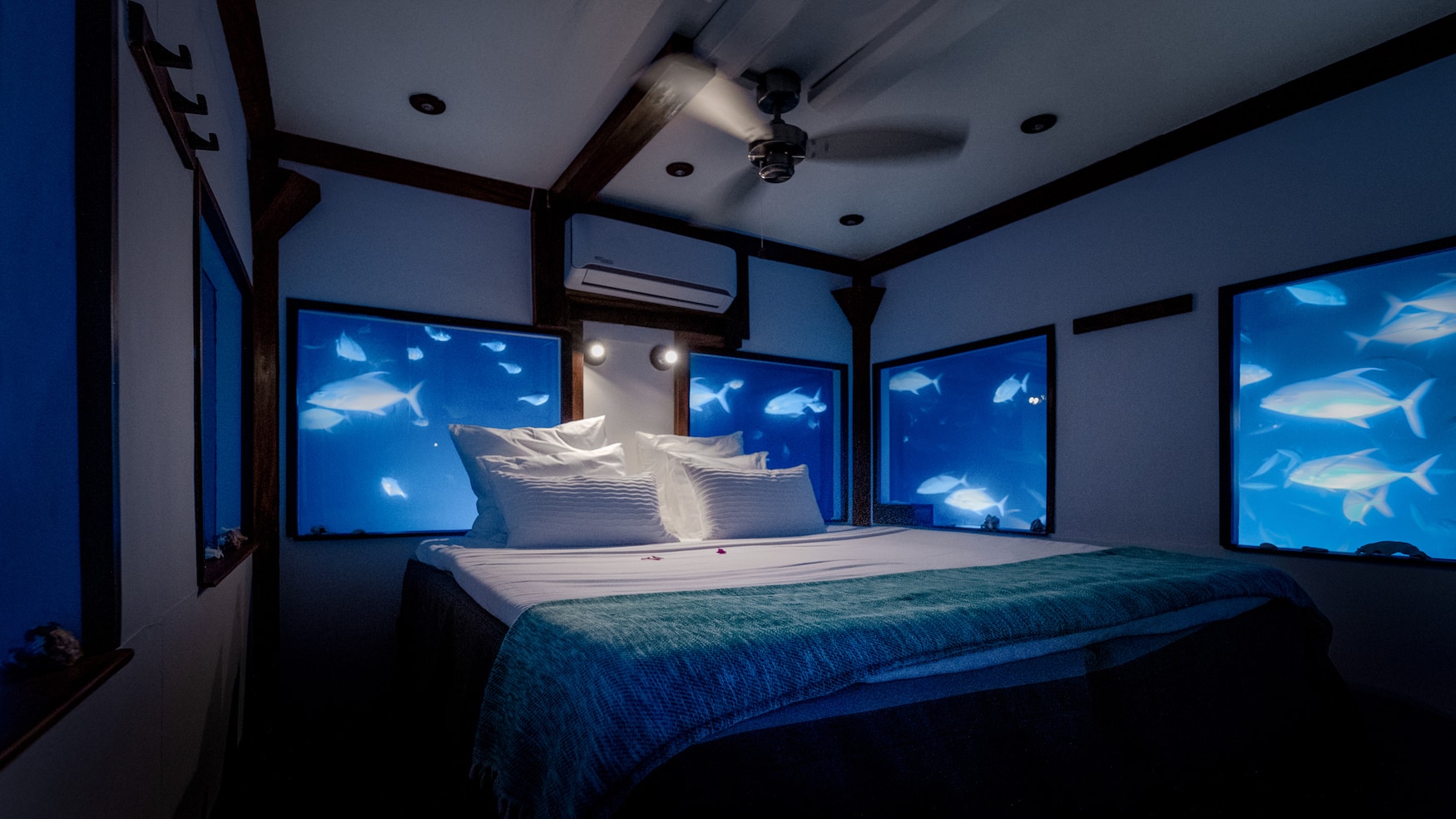 Schlafzimmer im Manta Resort