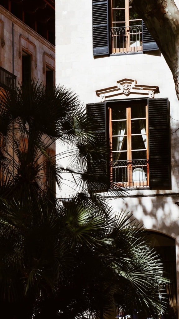 Fassade eines Hauses in Palma de Mallorca