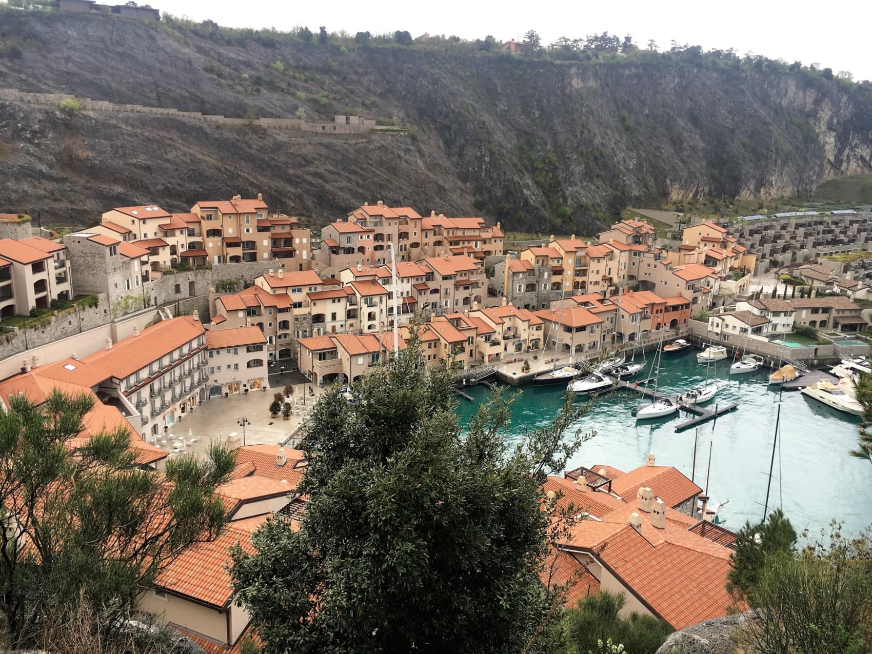 Portopiccolo und Hafen