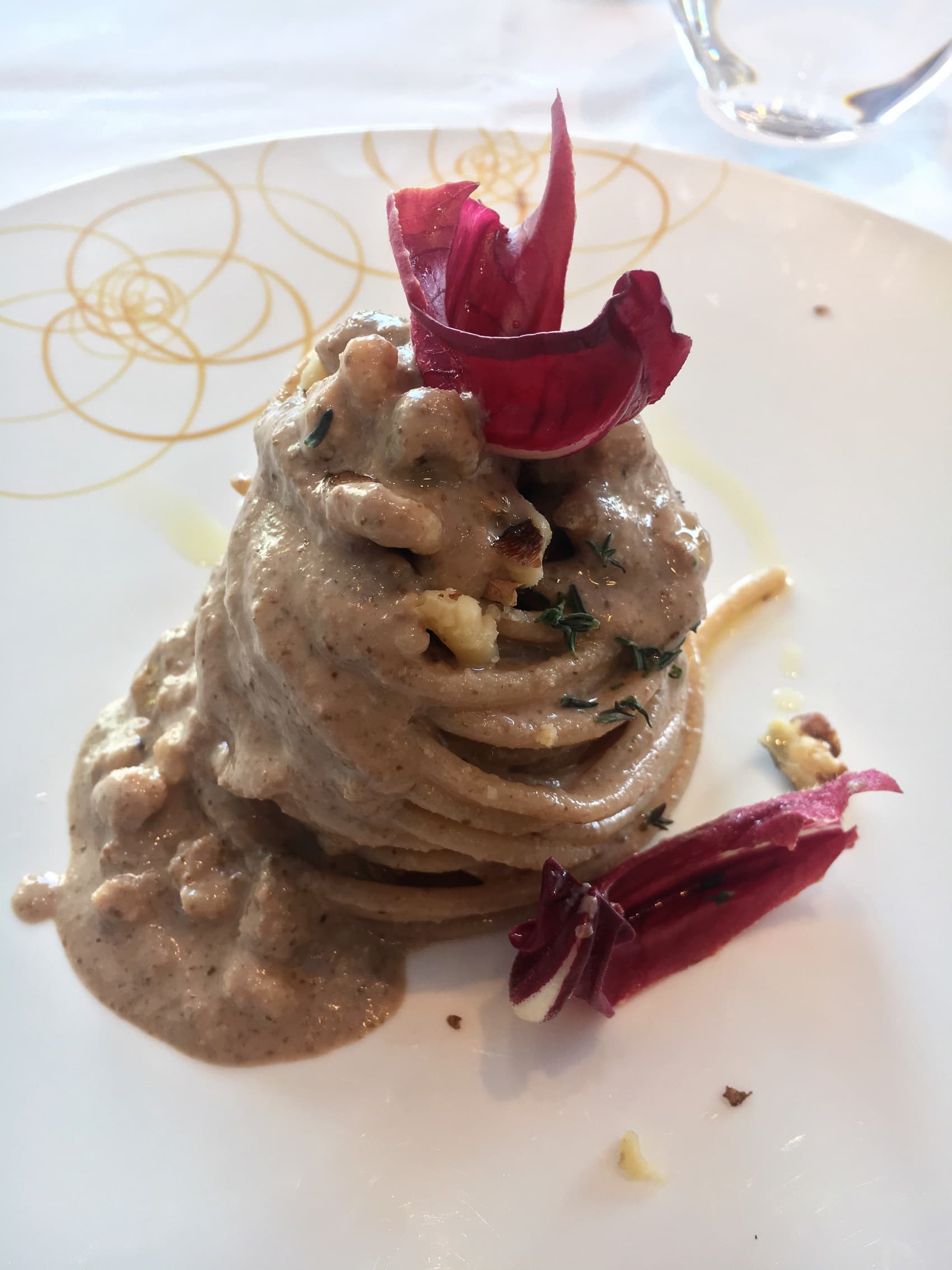 Spagetti mit Walnüssen