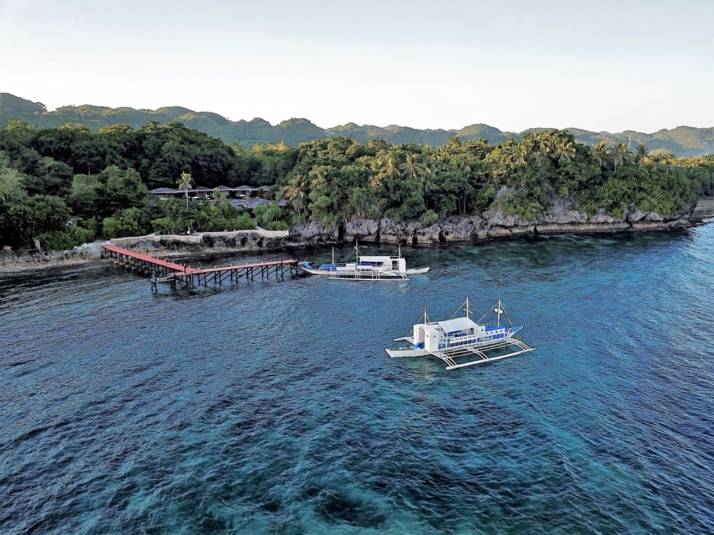 Katamaran vor der Insel Bohol