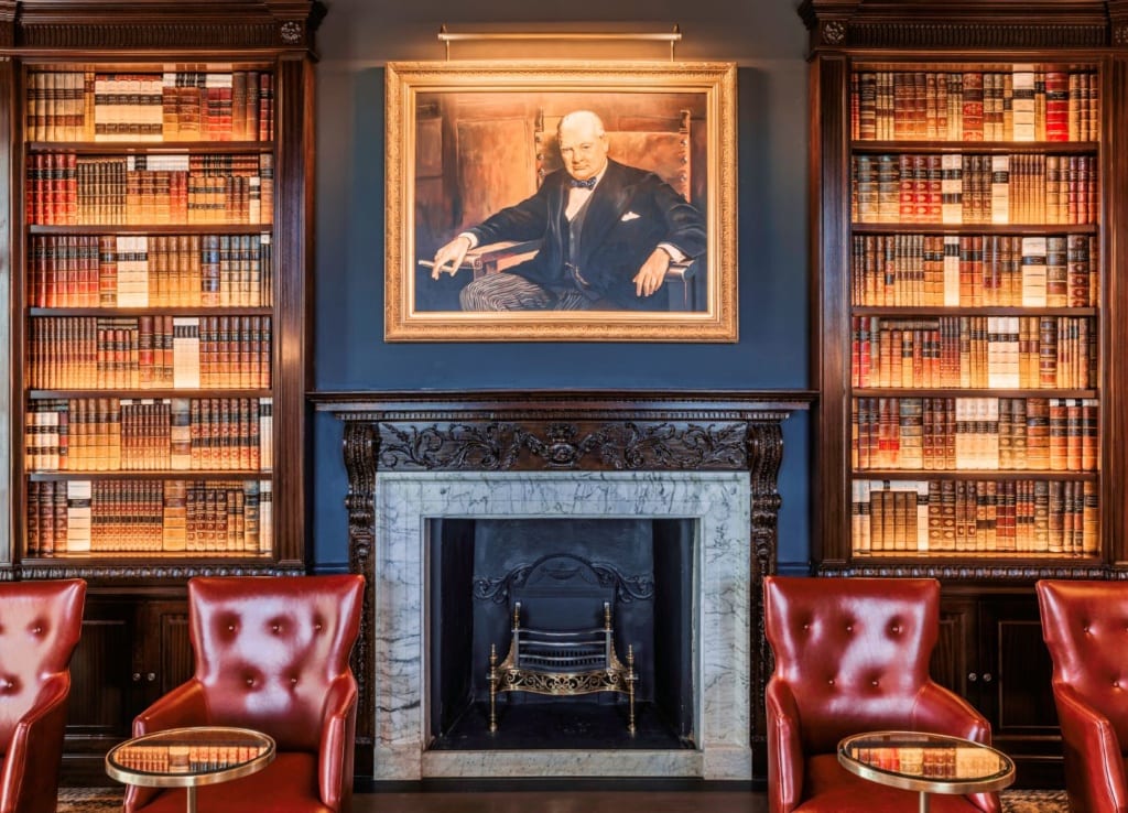 The Langley Hotel Churchill Bar