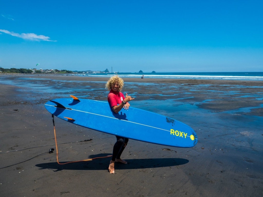 Surferin Daisy Day