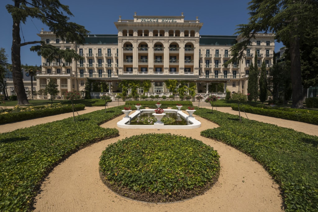 kempinski palace portoroz slowenien fassade