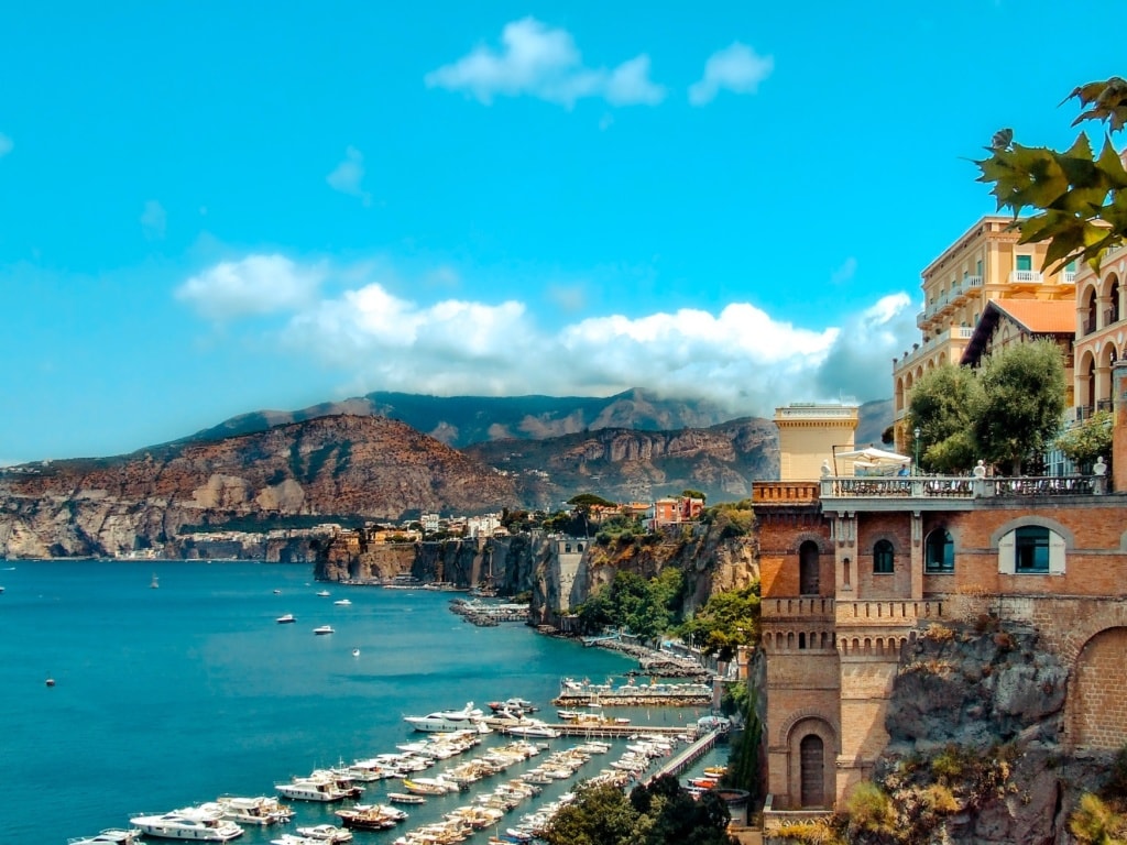 Hafen von Capri