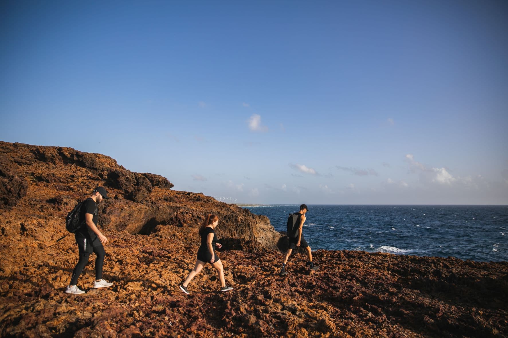 Wanderer an Arubas Küste