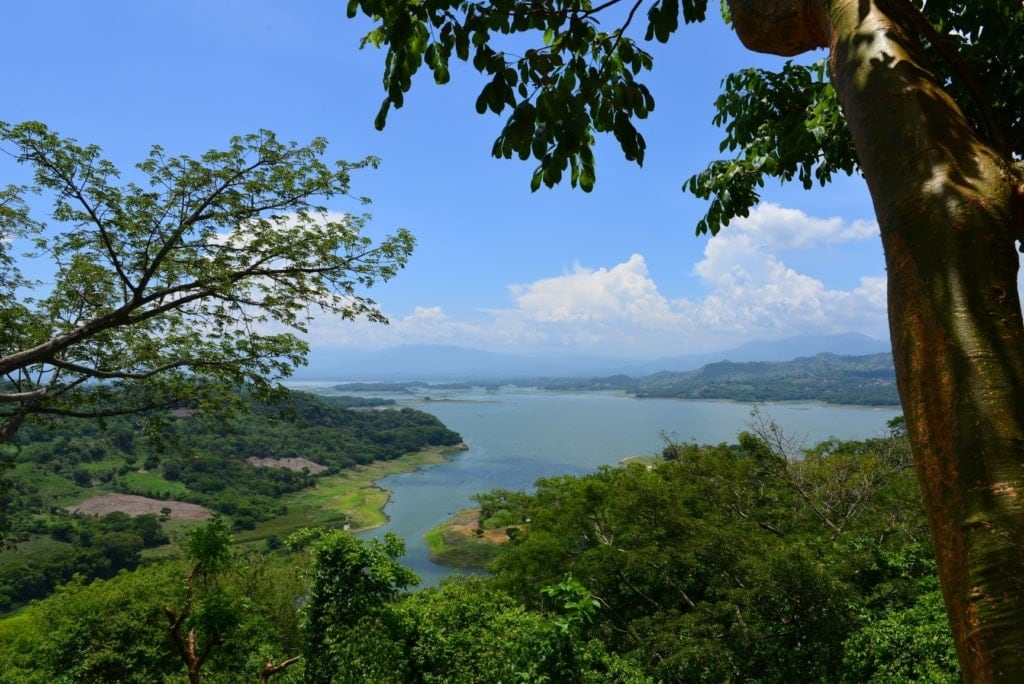 Stausee Suchito Rio Lempa in El Salvador