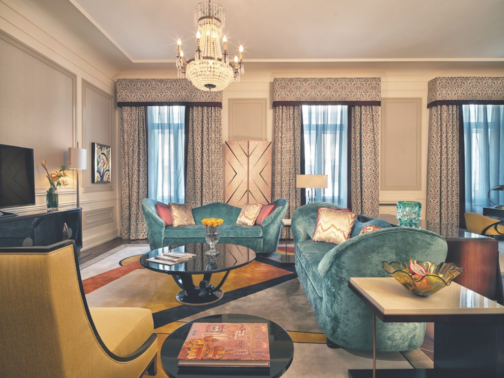 Im Grand Hotel Europe widmen sich verschiedenen Suiten Künstlern, zum Beispiel Kandinsky.