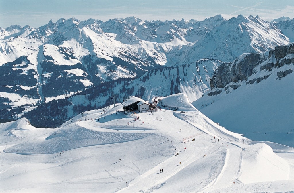 Ein Winterurlaub im Kleinwalsertal wartet mit tollen Erlebnissen in der Natur.