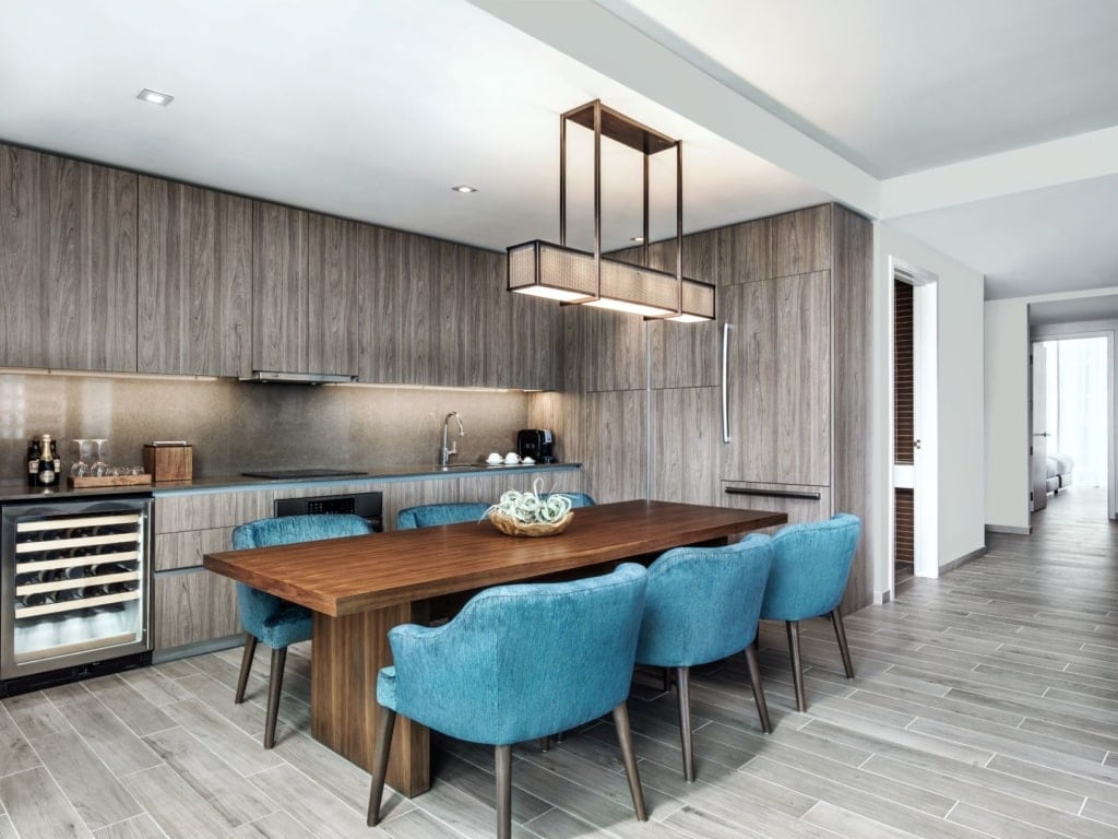 Three Bedroom Residence Suite im east Miami