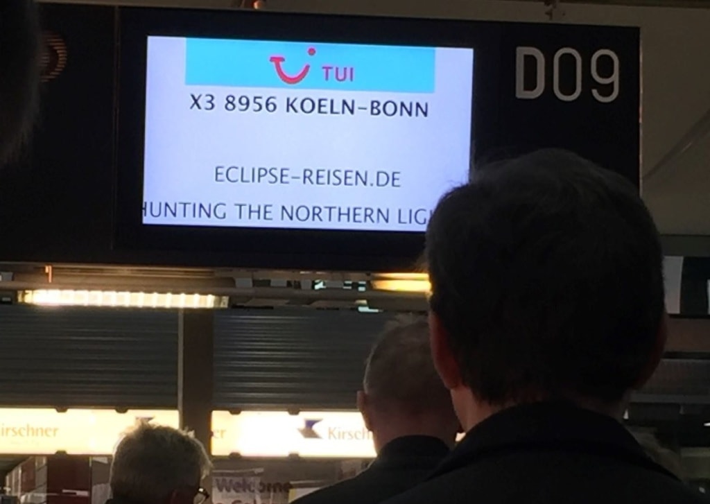 Polarlichterflug Köln-Bonn, Abflugtafel