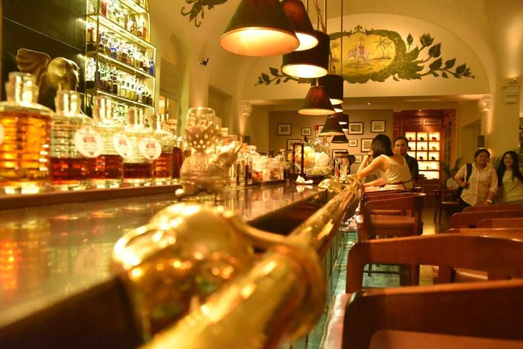 Elephant Bar im Raffles Phnom Penh