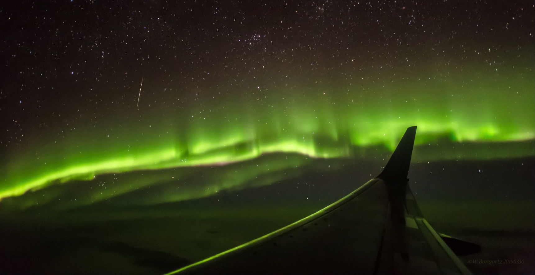 Polarlichterflug: Blick aus Fenster