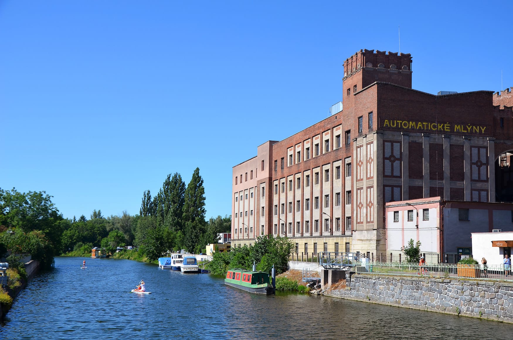 Pardubitz_Elbe_Kulturzentrum