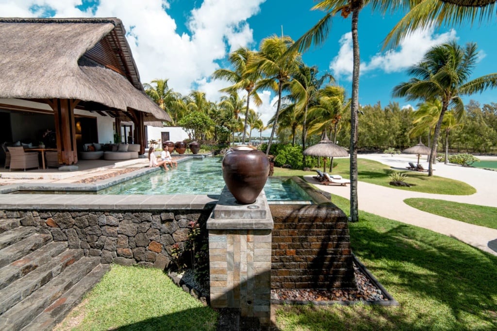 Spa und Pool im Shangri-La Le Touessrok auf Mauritius