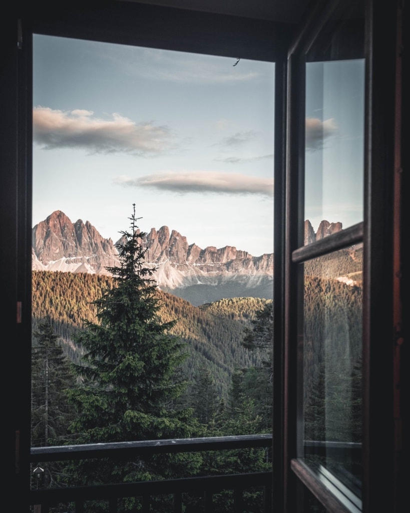 Aussicht aus dem Hotelfenster des Forestis in Südtirol