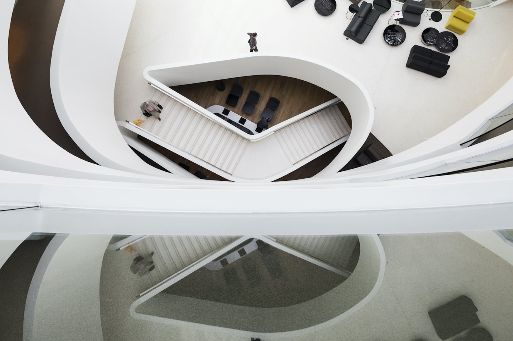Kurvenreiches Interior: Das Architekturhotel Lone im kroatischen Rovinj