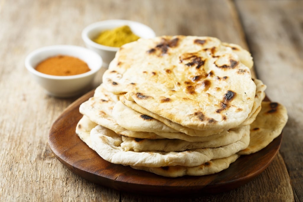 Das Naan-Brot ist eines der bekanntesten Brotrezepte aus Asien.