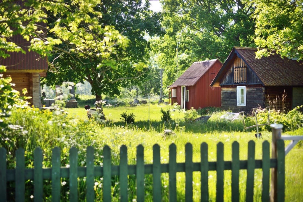 Tradtions-Holzhäuser in Estland