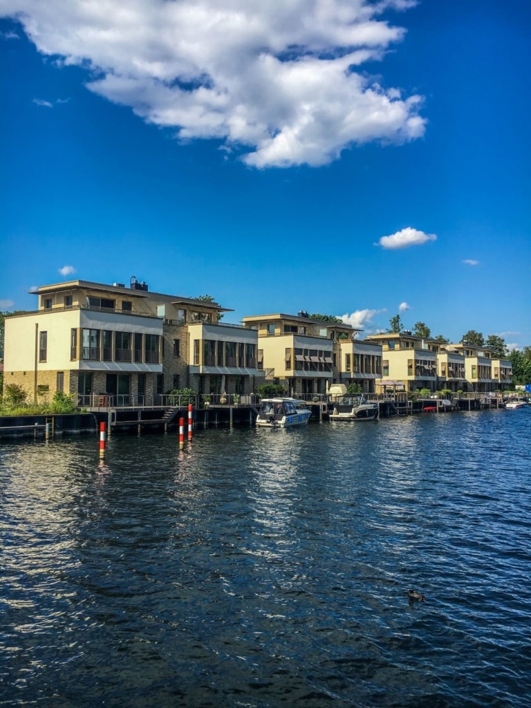 Luxuswohnungen am Wasser in Alt-Tegel 