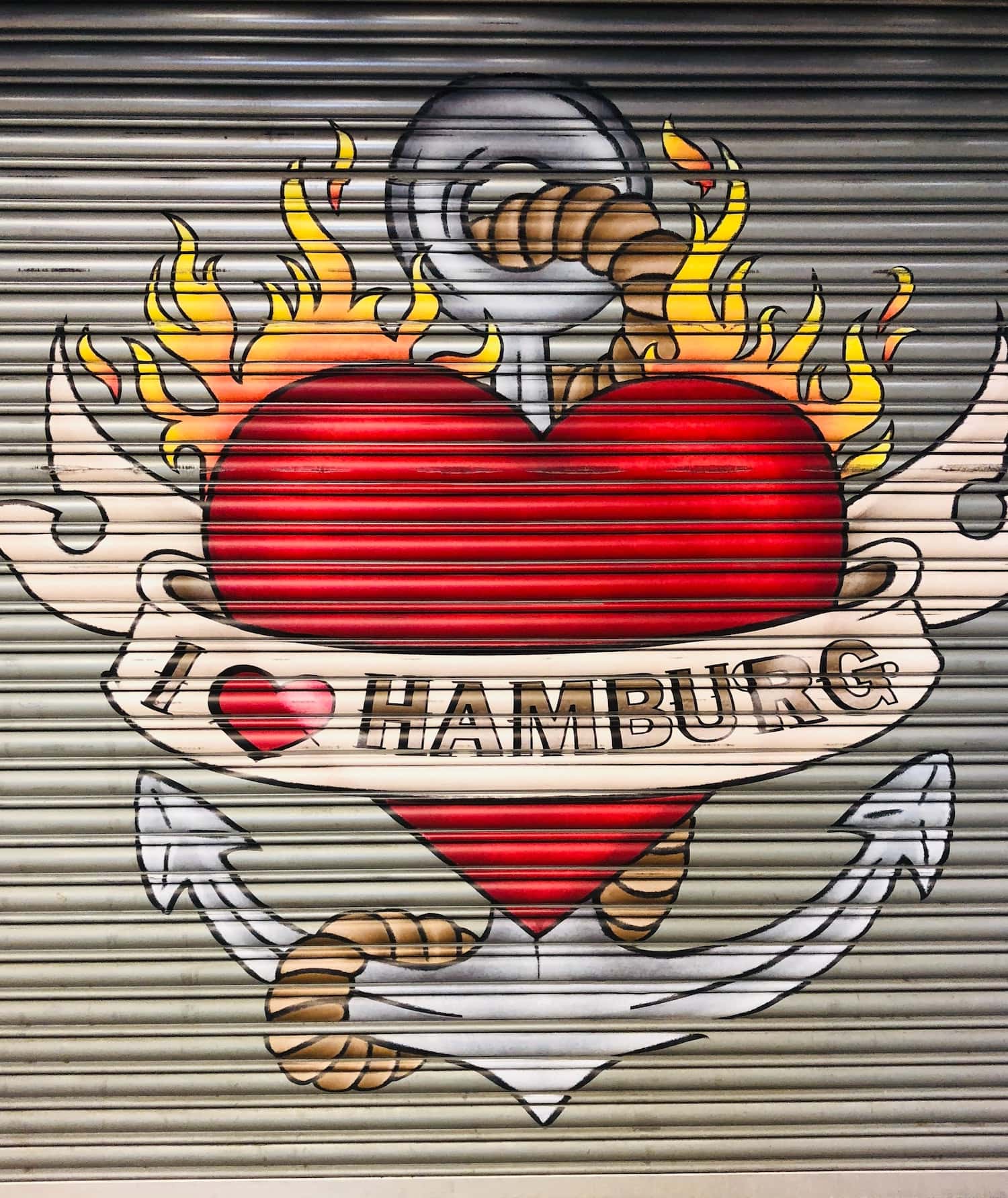 I love Hamburg-Graffitti auf Garagentor