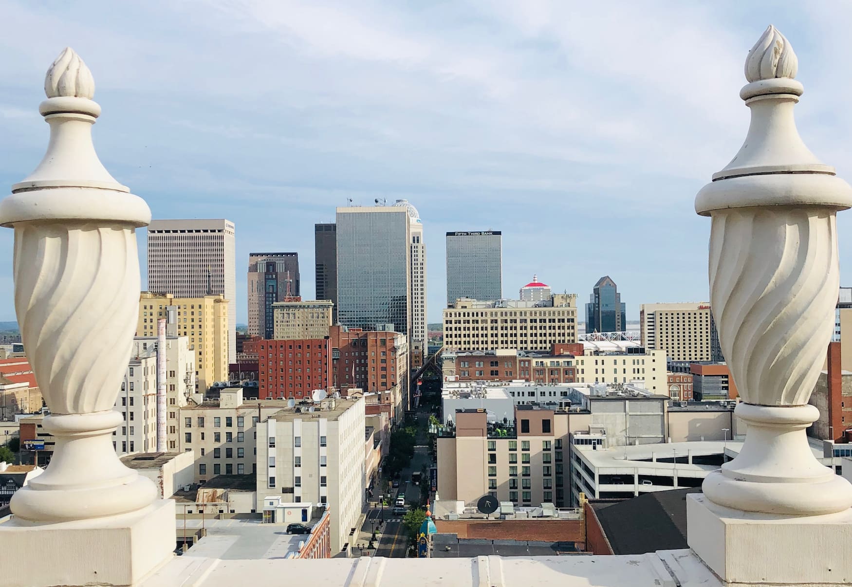 Louisville Skyline vom The Brown Hotel