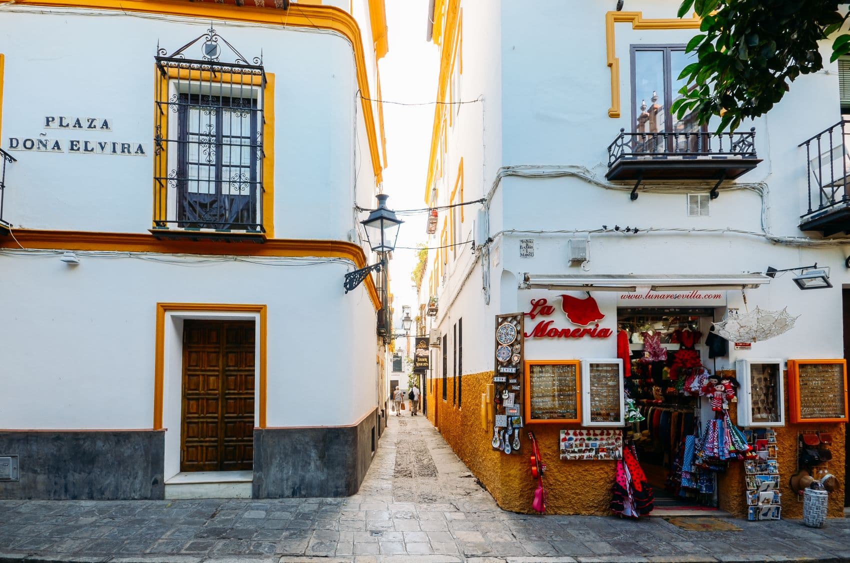 Plaza de Doña Elvira in Santa Cruz, der Altstadt in Sevilla
