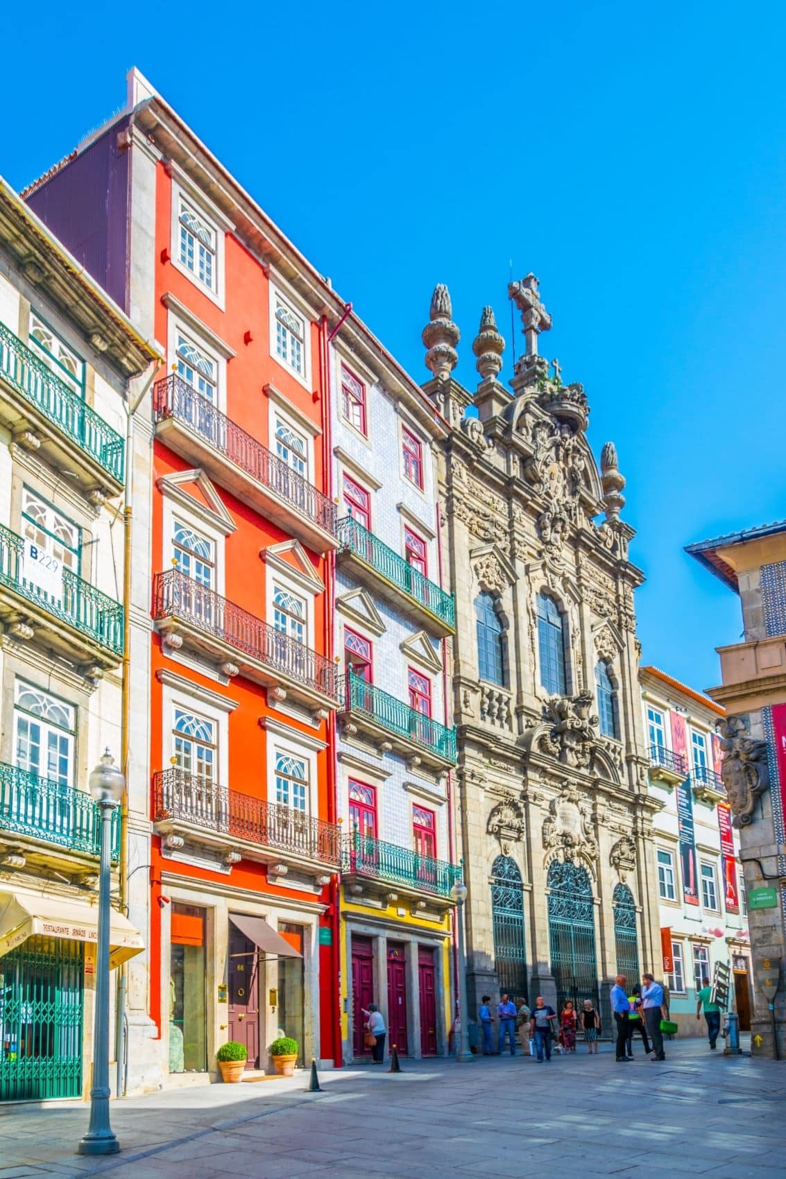 Rua das Flores in Porto, Portugal