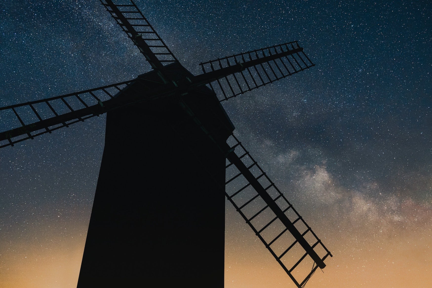 Milchstraße vor Windmühle im Wetshavelland