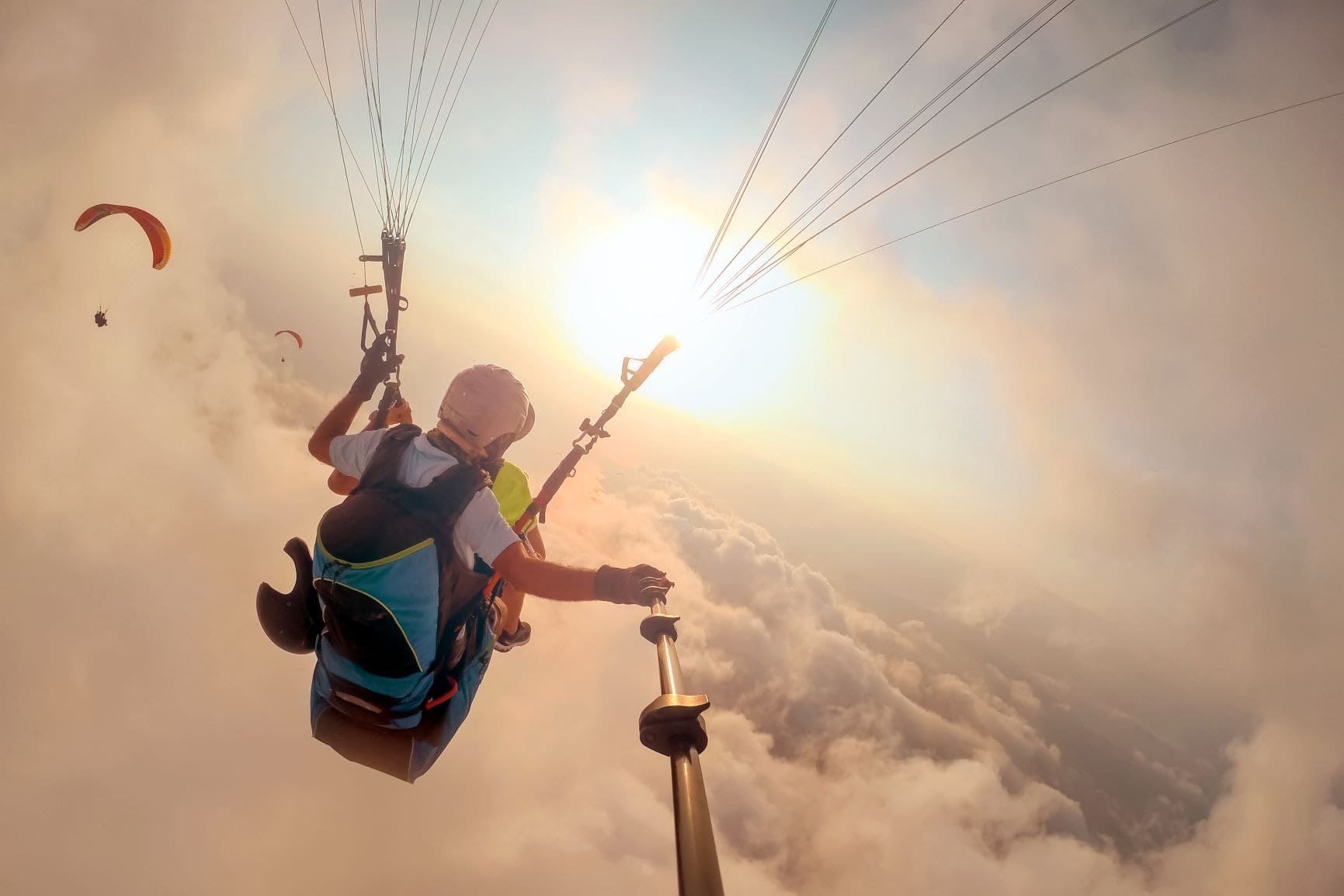 Paragliding über den Wolken 