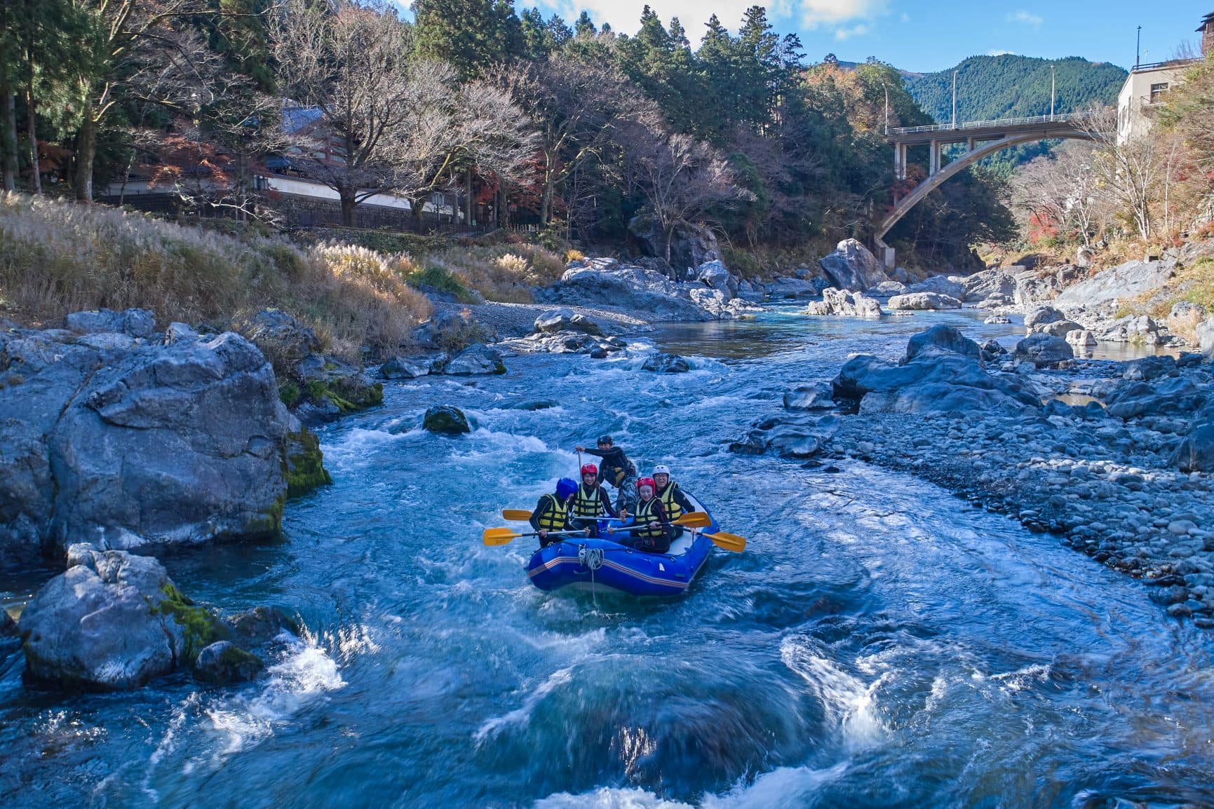 Rafting in der Tama-Region in Japan