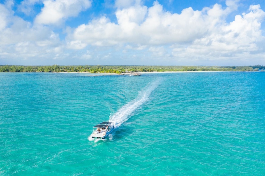 Aktivitäten auf den Bahamas: Eine Bootstour sollte man sich nicht entgehen lassen