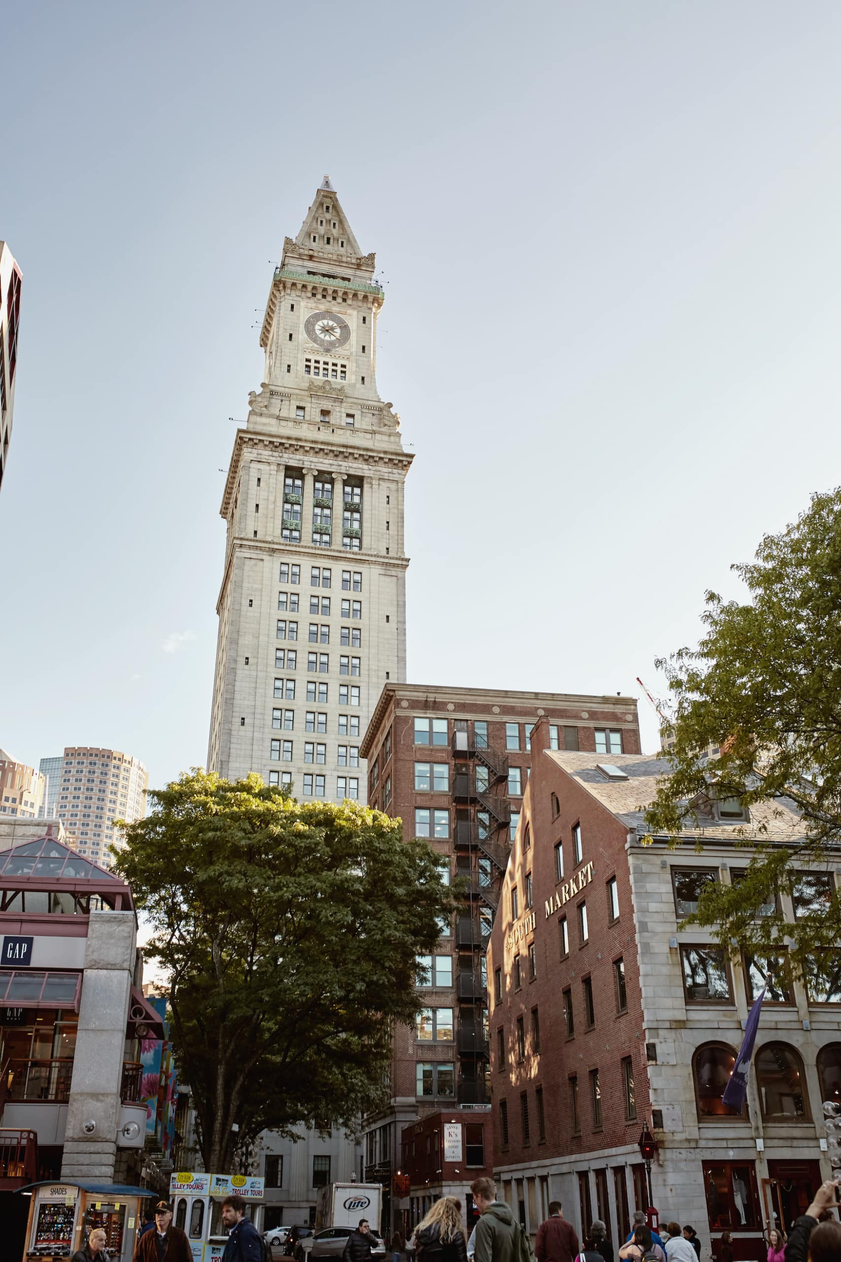 Fanieul Hall Marketplace in Boston an einem Herbsttag