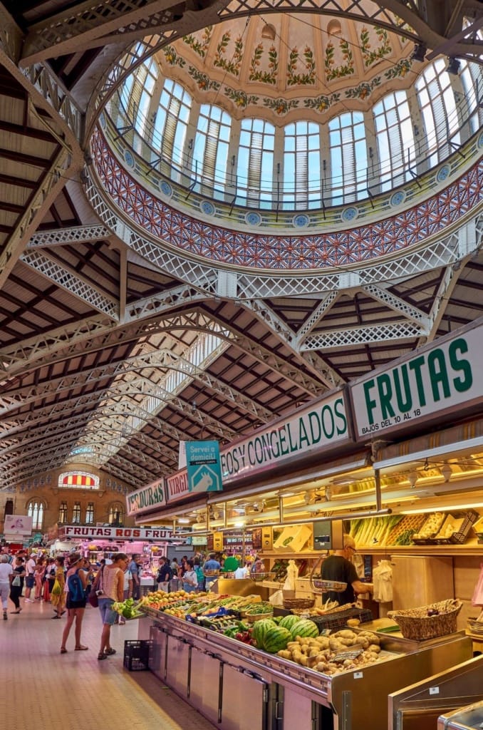Innenbereich des Mercado Central Valencia 