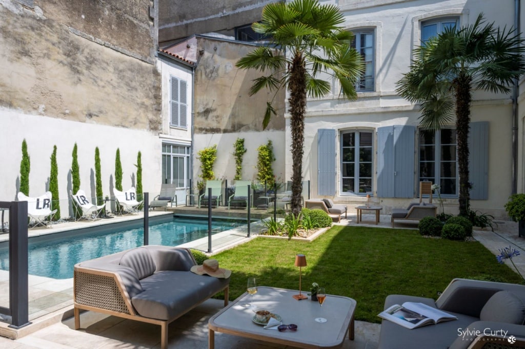 Innenhof des Villa Grand Voile in La Rochelle