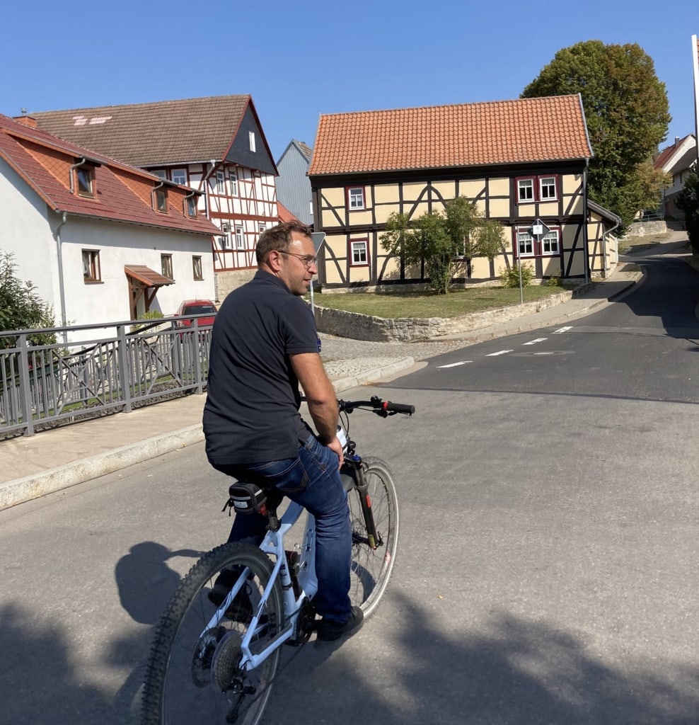 Michael begleitet unserer Autorin entlang des Unstrutradweges.