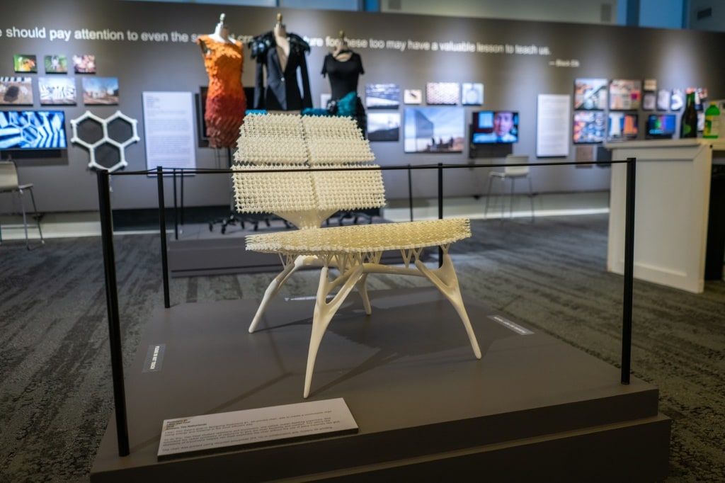 Willkommen in der Welt der Zukunft im Museum of Design Atlanta.