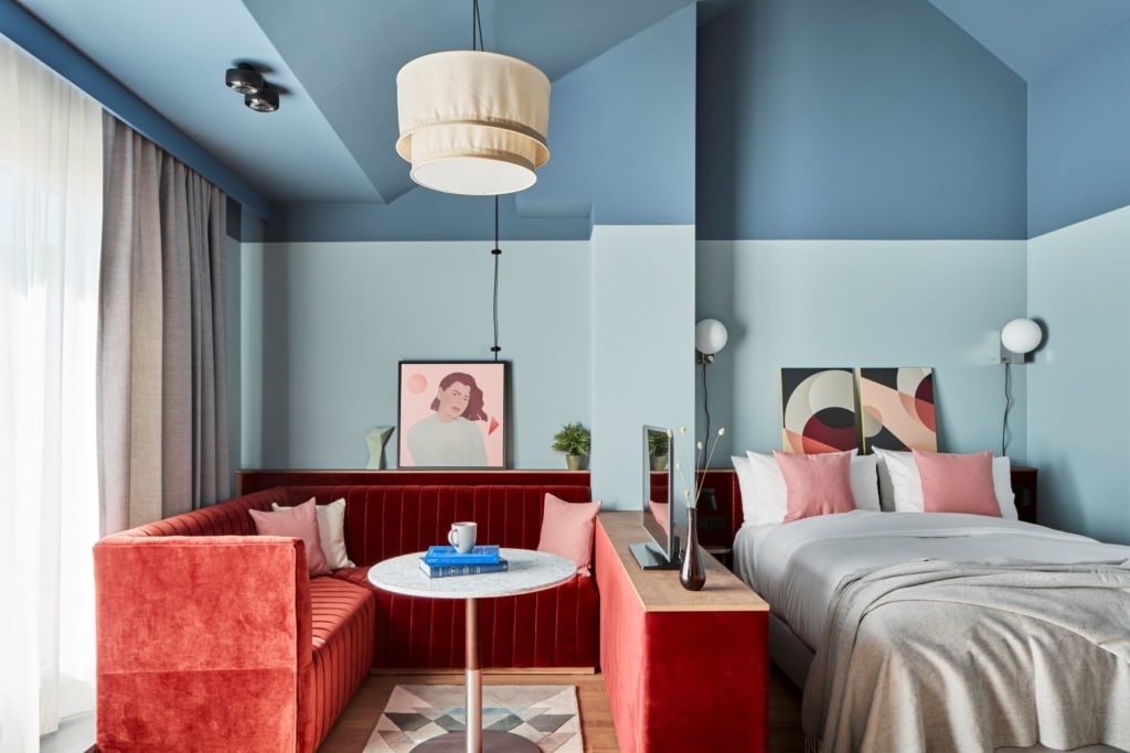 Schwan Locke Terrace Suite 