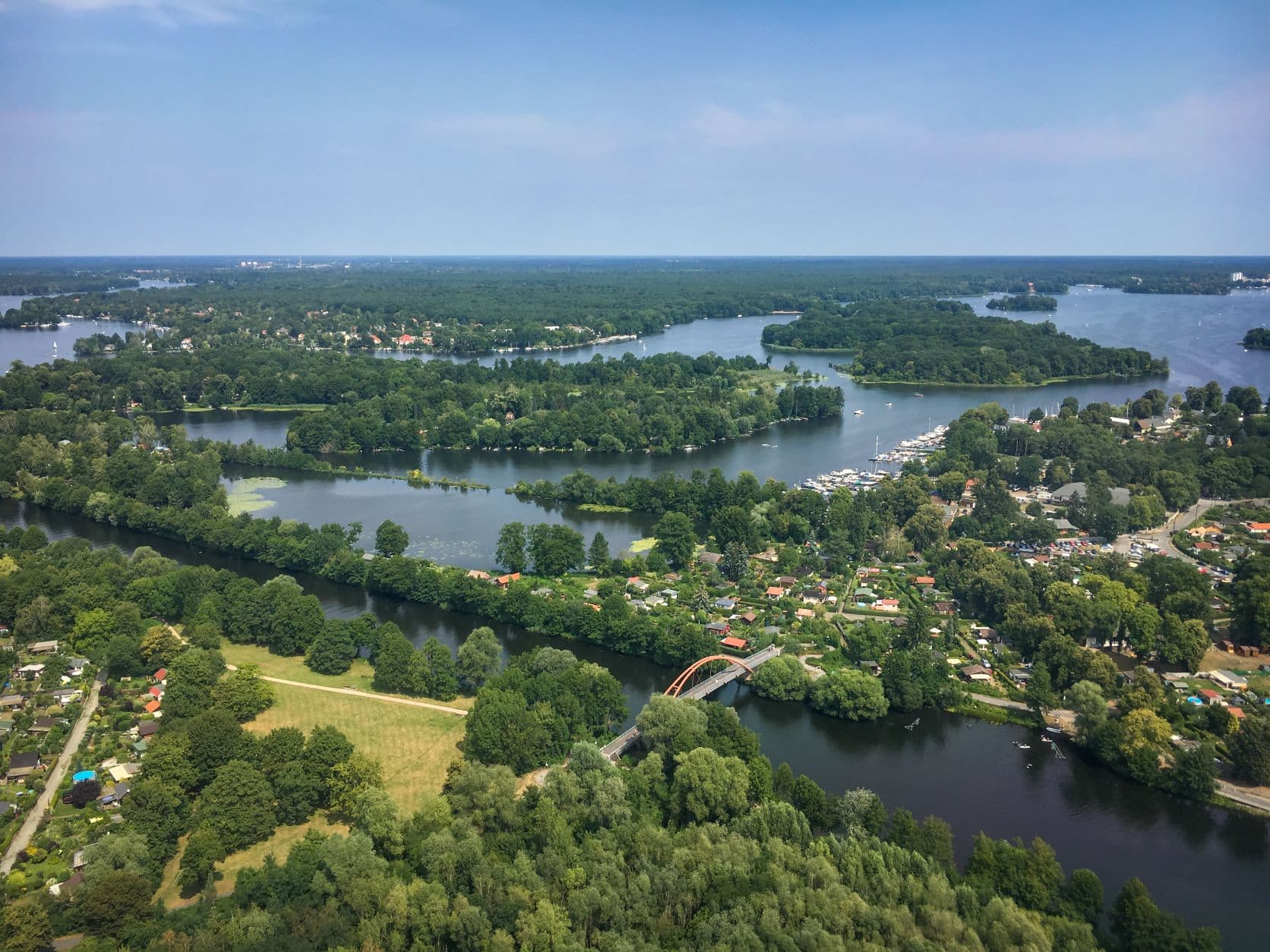 Luftaufnahme vom Tegeler See, Berlin